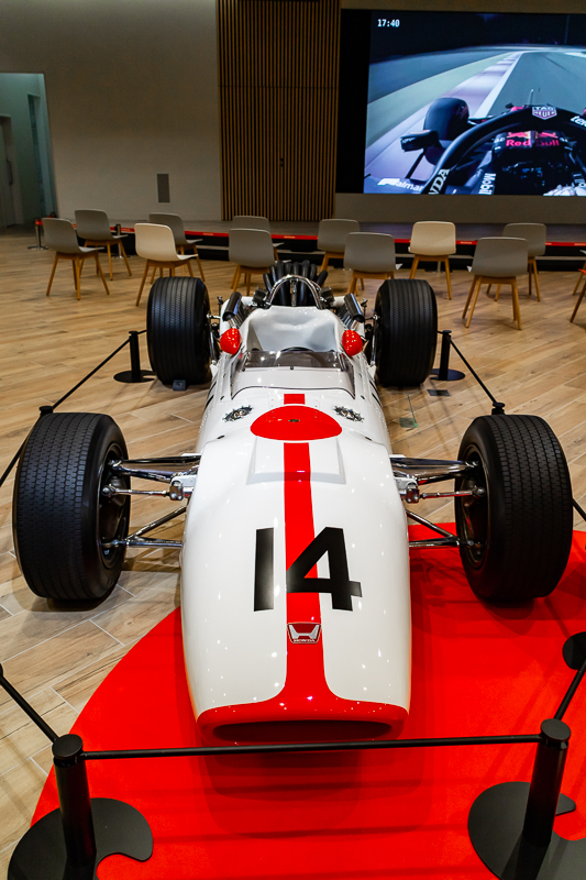 Honda RA300 Front View