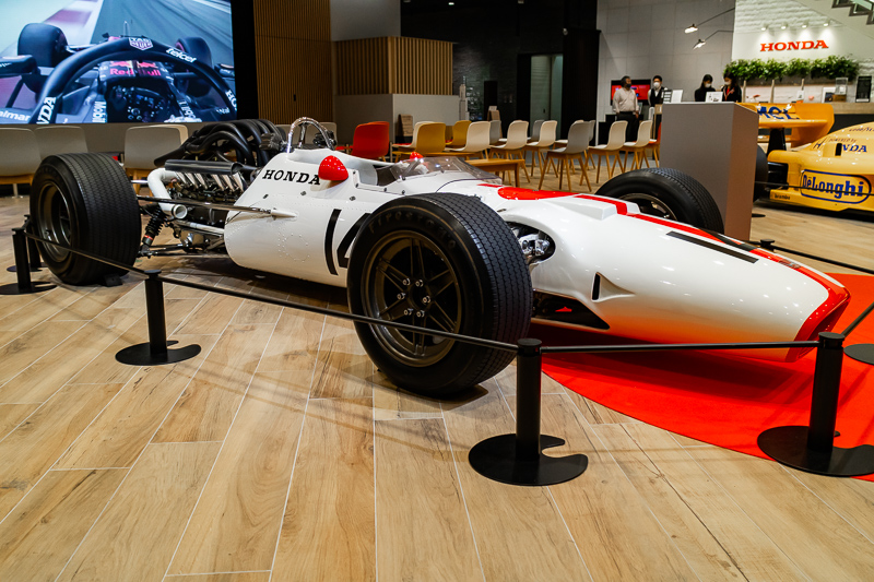 Honda RA300